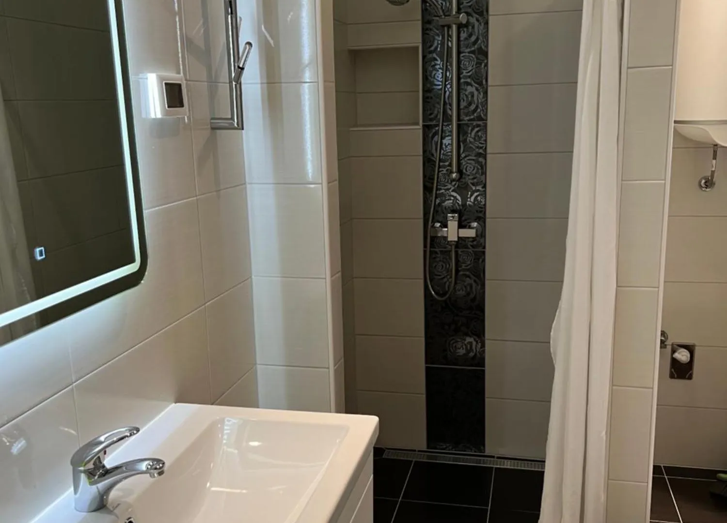 Apartments Ban Galizana