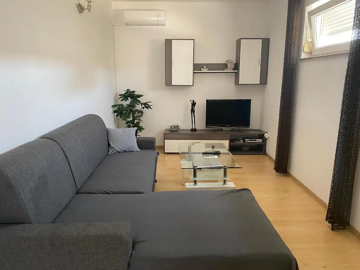 Apartments Ban Galižana كرواتيا